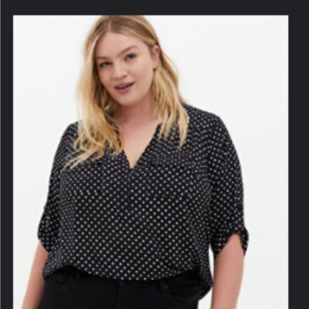 Torrid blouse size 2X (18-20)